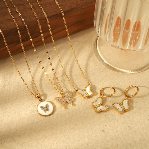 Vintage Butterfly Hoop Earrings and Pendant Necklace Set Stainless Steel 18K Gold Plated Zirconia Mother of Artificial Pearl Shell Jewelry for Women Daily Party Accessory