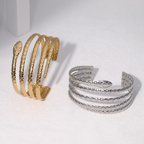 Bracciale A Serpente Avvolto Acciaio Inossidabile Placcato Oro 18K Spirale Multistrato Trama A Scaglie Gioielli Minimalisti Donna