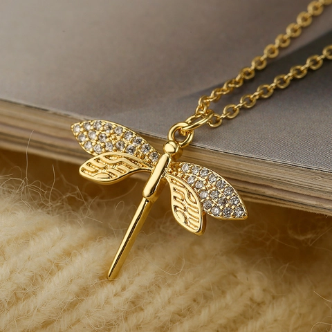 Dragonfly Pendant Necklace Copper 18K Gold Plated Zircon Hollow Insect Jewelry For Women Minimalist Elegant