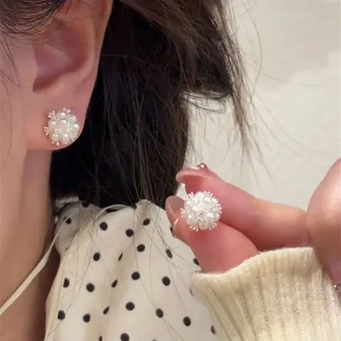 Artificial Pearl Flower Cluster Stud Earrings With Silver Earring Post Alloy Zircon Elegant Floral Jewelry For Women