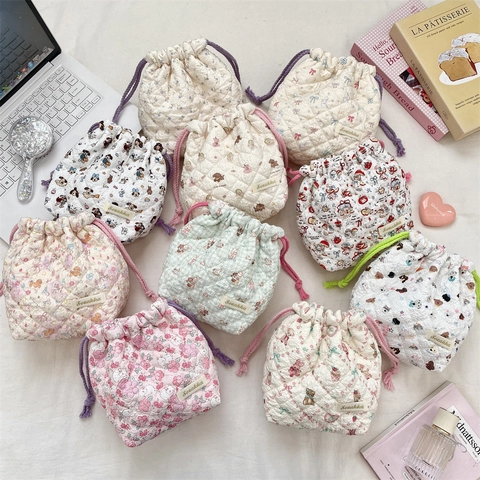 Quilted Drawstring Storage Bag Large Capacity Travel Toiletry Makeup Pouch Soft Polyester Cartoon Print Cute Zakka Style