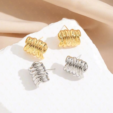 Boucles D'oreilles C En Cuivre Plissé Avec Tige En Argent Sterling 925 Style Origami Irrégulier Pour Femmes