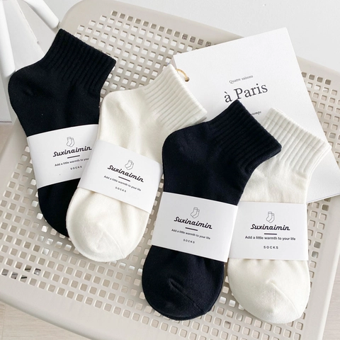 Damen Baumwolle Crew Socken Einfarbig Atmungsaktiv Gerippte Bündchen Lässig Sport Koreanischen Stil