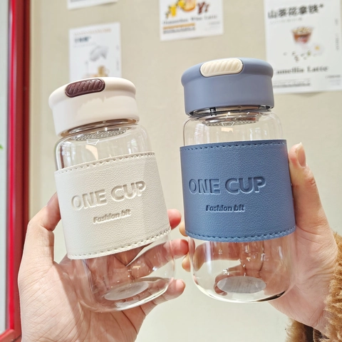 Bottiglia D'acqua In Vetro Borosilicato Minimalista Con Custodia In Pelle PU E Filtro Per Tè Portatile Ermetica Ufficio Viaggio