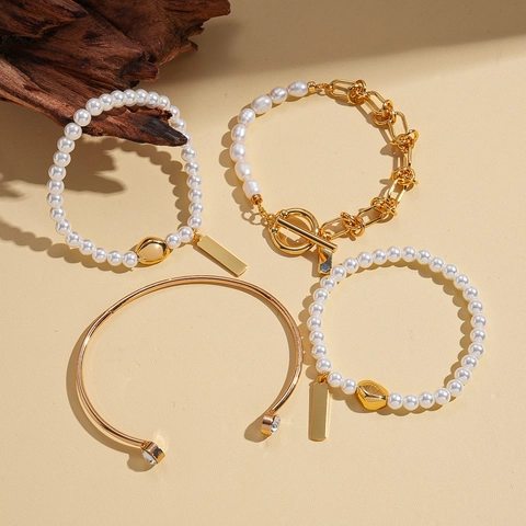 Elegante Bracciale Multistrato Donna Perla Artificial Sintetica E Catena In Lega Placcata Oro Gioielli Stile Vintage Con Chiusura OT