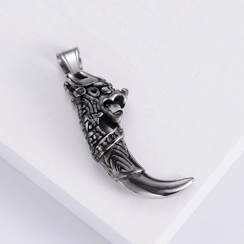 Vintage Dragon Tooth Pendant Necklace For Men Retro Punk 304 Stainless Steel Wolf Tooth Gothic Hip Hop Jewelry