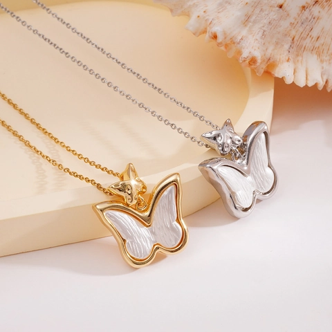 Collana Con Pendente Doppia Farfalla Elegante Acciaio Inossidabile Intarsio In Madreperla Gioielli Placcati Oro 18K Donna