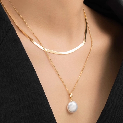 Collana Natürliche Barockperle Barocche Acciaio Al Titanio Stratificata Catena Serpente Retro Lusso Gioielli Clavicola Per Donne