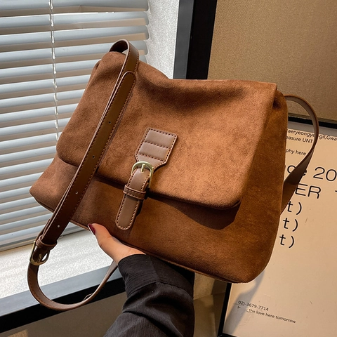 Dames Crossbody Tas Grote Capaciteit Mat Suede PU Leer Vintage Flap Messenger Schoudertas Mode