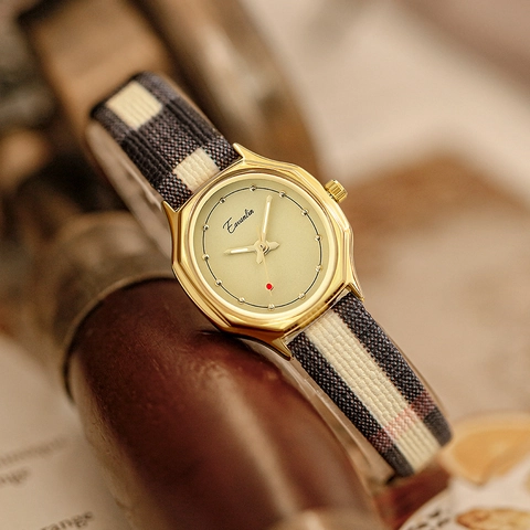Women Retro Octagonal Quartz Watch Gold Alloy Case Plaid Pattern Synthetic Leather Strap Elegant Minimalist Ladies Wristwatch