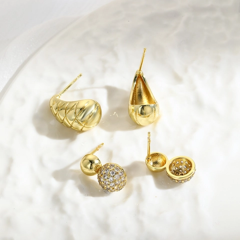 Minimalist Copper Stud Earrings Gold Silver Rhinestone Teardrop Quilted Pattern Double Ball Earrings For Women Luxury Jewelry Gift