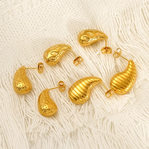 Pendientes De Botón Gota De Agua Chapados En Oro 18K Acero Inoxidable 304 Impermeable Hipoalergénico Texturizado Para Mujer