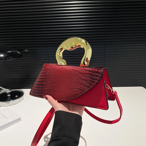 Asymmetric Crocodile Pattern Handbag PU Leather Gold Irregular Metal Handle Shoulder Crossbody Bag For Women Fashion