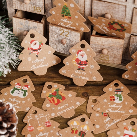 Christmas Gift Tags Kraft Paper Tree Shaped Printed Merry Christmas With String For Holiday Wrapping DIY Decoration
