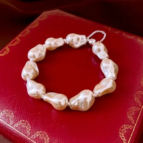 Baroque Irregular Imitation Artificial Pearl Bracelet Alloy Metal Clasp Vintage Elegant Commute Niche Jewelry For Women