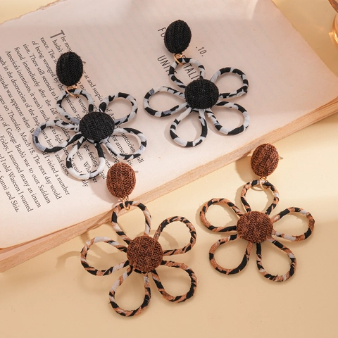 Vintage Fabric Flower Drop Earrings Leopard Print Hollow Statement Jewelry With Stainless Steel Earring Post For Women