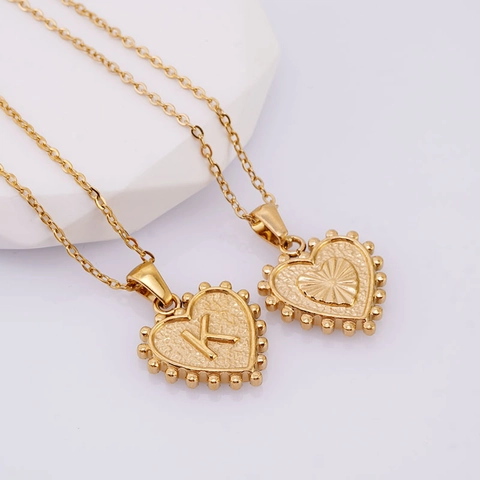 Collana Cuore Con Iniziale Per Donna PVD 18K Placcato Oro Acciaio Inossidabile Trama Martellata Ciondolo Cuore