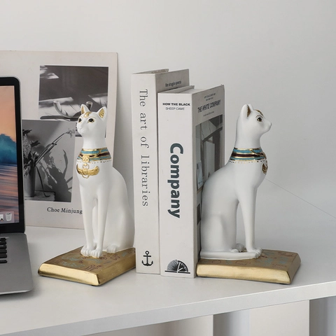 Egyptian Cat Goddess Bastet Figurines Resin Ancient Mythology Statue For Home Office Desk Decor Vintage Art Ornament