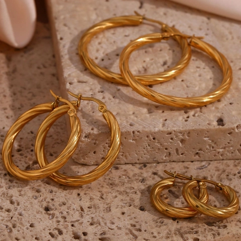 Gedraaide Croissant Creolen Van Roestvrij Staal 18K Verguld C-Vorm Minimalistische Mode Sieraden Voor Dames
