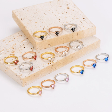 Herzförmiger Zirkonia Ring Aus 304 Edelstahl Plattiert Eleganter Zierlicher Modeschmuck Geschenk Für Frauen