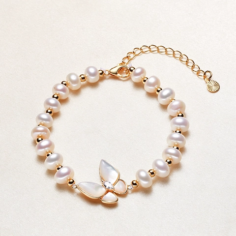 Butterfly Charm Freshwater Pearl Bracelet Mother Of Pearl Inlaid Cubic Zirconia Copper Alloy Gold Plated Adjustable Jewelry