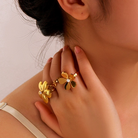 Anillo De Flor Acero Inoxidable Chapado En Oro 18K Ajustable Abierto Joyería De Dedo Diseño Nicho Margarita Circonita
