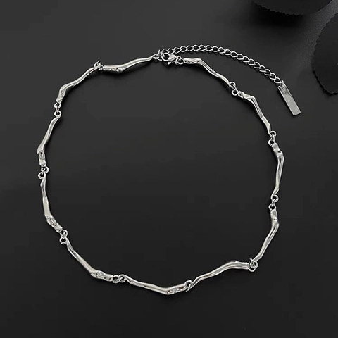 Unregelmäßige Wellen Flüssigmetall Halskette Titanstahl Legierung Fließende Schlüsselbeinkette Schmuck Für Damen Und Herren