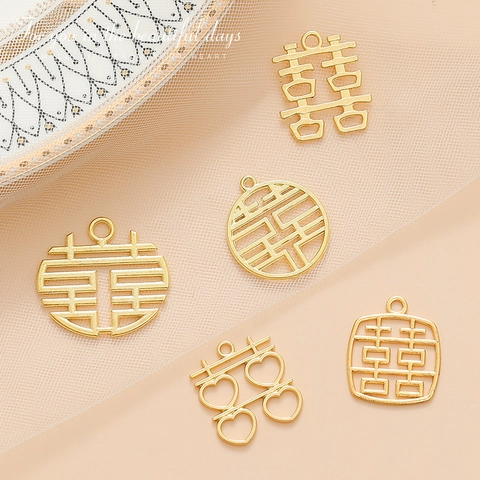 Charms En Alliage Métallique Doré Pendentifs Double Bonheur Renne Cœur Pour Création De Bijoux Décoration Cadeau Mariage