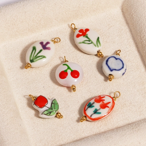 Hand Painted Ceramic Pendant Necklace 18K Gold Plated Floral Heart Cherry Pattern Sweet Pastoral Style Jewelry For Women