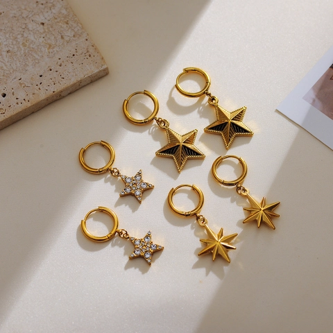Orecchini a Stella in Acciaio Inossidabile Minimalista Coreano per Donna Placcati in Oro Retrò con Pendente a Stella a Otto Punte e Strass