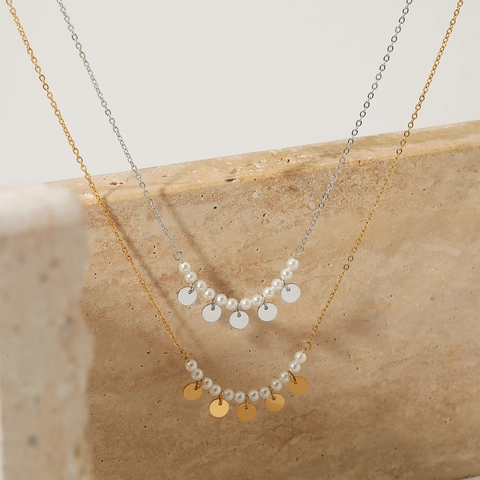 Stainless Steel Necklace With Imitation Artificial Pearl Round Disc Pendant Minimalist Light Luxury Jewelry For Women