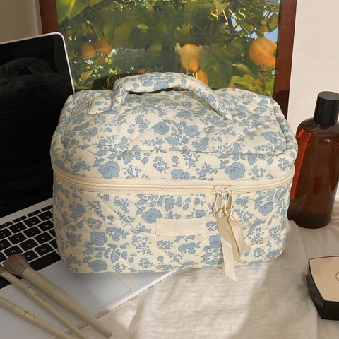 Quilted Cotton Cosmetic Bag Floral Bowknot Pattern Toiletry Organizer Portable Travel Makeup Pouch For Women