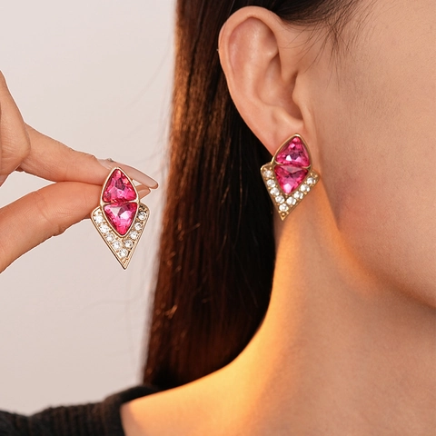 Retro Geometric Triangular Earrings Pink Faceted Crystal Rhinestone Alloy Women Silver Earring Post Elegant Jewelry