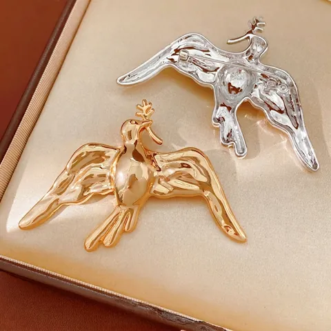 Peace Dove Olive Branch Bird Brooches Alloy Metal Hummingbird Heart Shell Pin Elegant Jewelry Accessories For Women