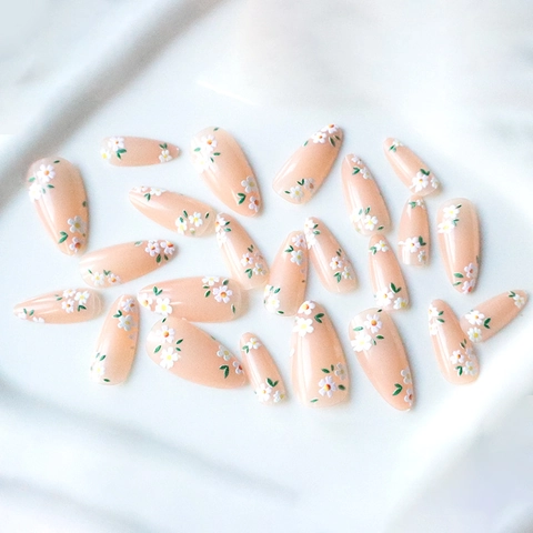 Amandelvormige Druk Op Nagels Met Bloemenpatroon Elegant Nude Roze Lange Kunststof Kunstnagels Voor Vrouwen Dagelijks