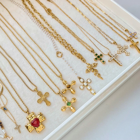Stainless Steel Cross Pendant Necklace Waterproof Hypoallergenic Gold Plated Zircon Artificial Pearl Clavicle Chain For Women