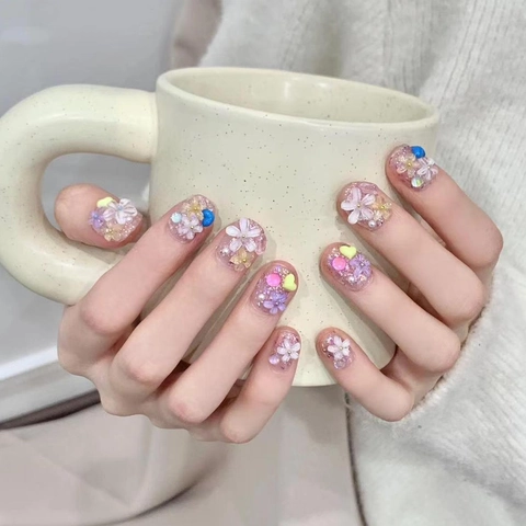 Press On Nails Handmade Sweet Cream White Floral Artificial Pearl 3D Glossy False Nails Full Cover Manicure For Women