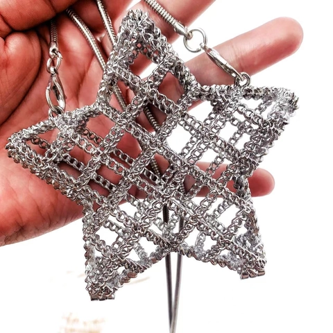 Bolso Bandolera De Estrella En Metal Calado Mini Bolsa De Lápiz Labial Con Cadena De Serpiente Para Mujer Moda Decorativo