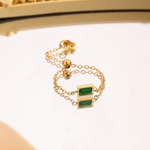 Titanium Steel 18K Gold Plated Adjustable Chain Ring For Women With Green Rhinestone Heart Pendant Fashion Finger Ring Jewelry