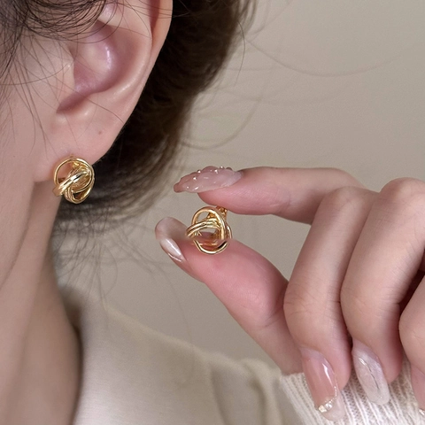Boucles D'oreilles Puces Noeud Torsadé Cuivre Métal Bijoux Élégants Minimalistes Avec Tige En Argent Pour Femme