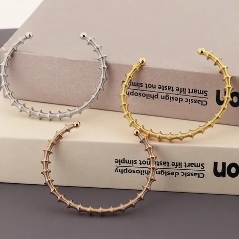 Brazalete De Acero Inoxidable Minimalista Resorte Espiral Textura Bambú Abierto Ajustable Para Hombres Mujeres Joyería