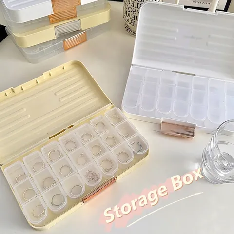 Portagioie Portatile Plastica Multi Scomparto Stile Valigia Anti Ossidazione Per Orecchini Anelli