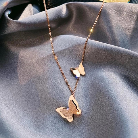 Butterfly Pendant Necklace Titanium Steel Gold Plated Elegant Double Butterfly Choker For Women Ins Style Minimalist Non-Fading