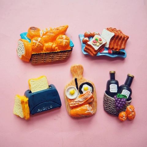 Miniatura Cibo Calamite Da Frigo Resina Simulazione Pane Vino Colazione 3D Piccoli Modelli Fai Da Te Casa Decorazione Accessori