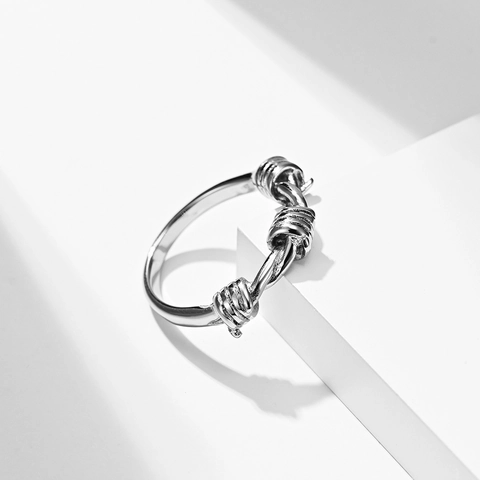 Minimalist Stainless Steel Barbed Wire Knot Open Ring For Women Men Industrial Style Polished Band Finger Ring Jewelry Gift