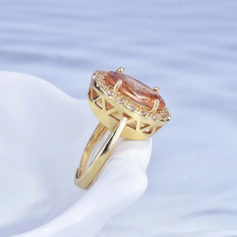 Vintage Luxury Oval Champagne Cubic Zirconia Ring 18K Gold Plated Copper Halo Finger Jewelry For Women Elegant