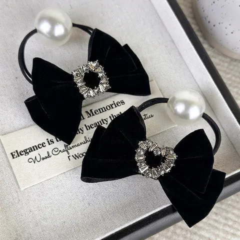 Vintage Black Velvet Bow Hair Ties With Heart Square Rhinestones And Large Faux Artificial Pearl Elastic Hair Rope Elegant For Women