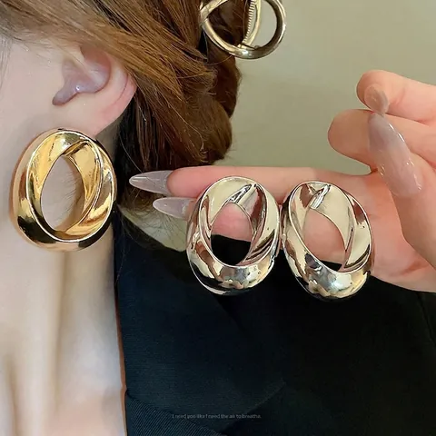 Gedrehte Ovale Creolen Mit Silbernem Ohrstecker Geometrischer Metallschmuck Chunky Minimalistischer Stil Für Damen
