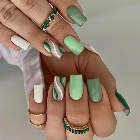 Press On Nails Green Stripe Marble Pattern Square Shape Artificial False Nails For Women Elegant Glossy Manicure