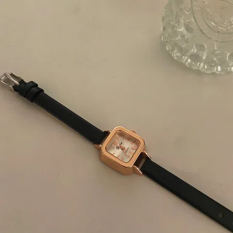 Orologio Al Quarzo Quadrato Vintage Da Donna Cassa In Lega Oro Rosa Cinturino In Ecopelle Sottile Elegante Minimalista